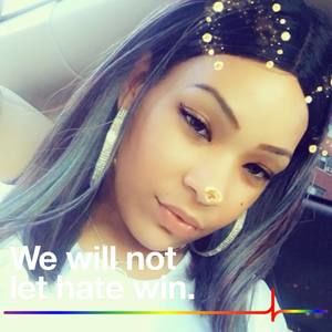 Meet your Posher, Raquel